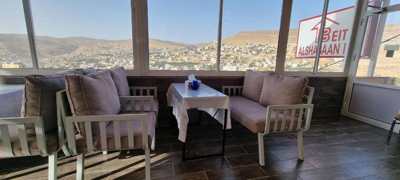 וואדי מוסא Beit Alshabaan Inn מראה חיצוני תמונה